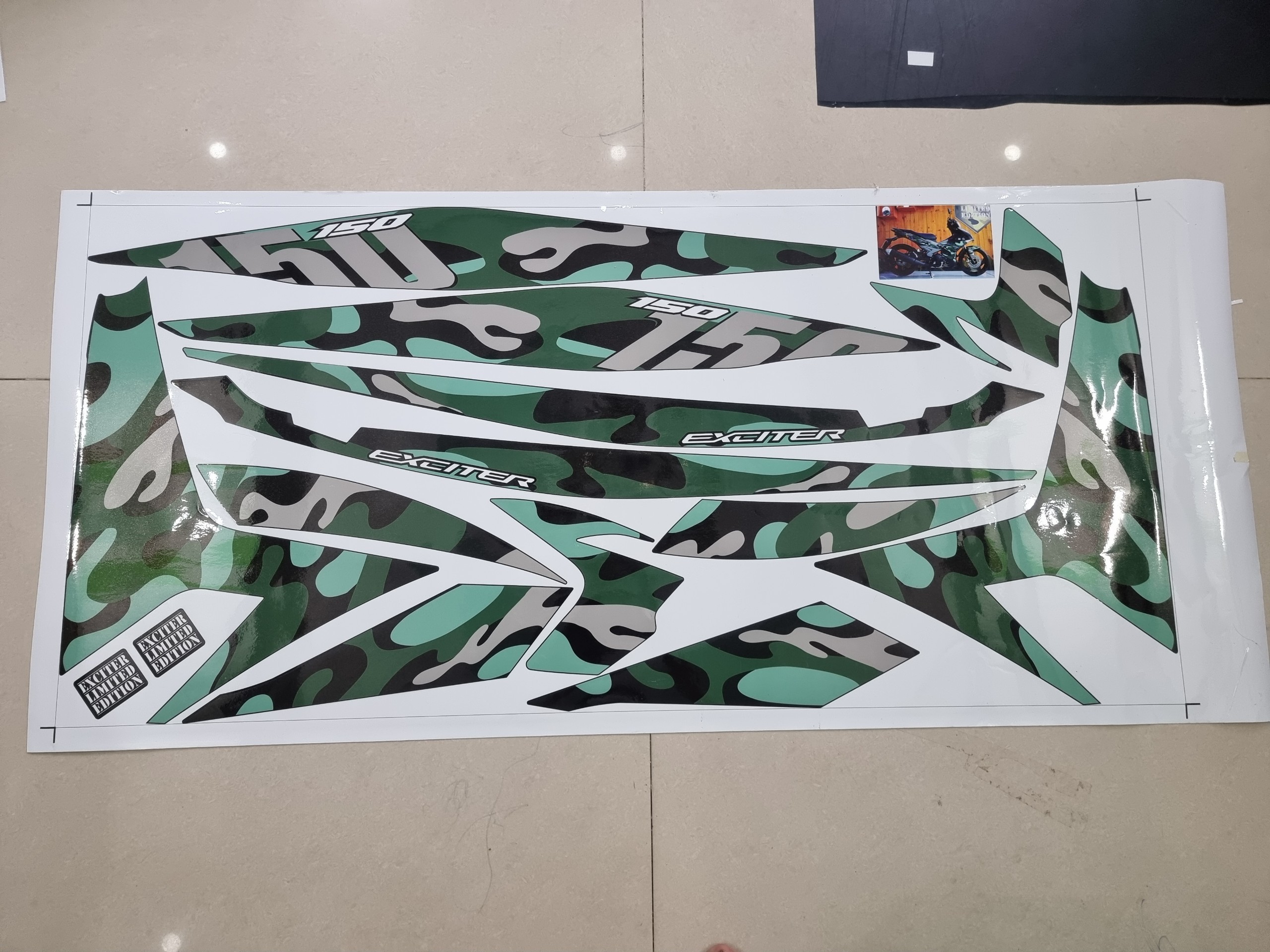 Tem xe exciter 150 yamaha màu camo