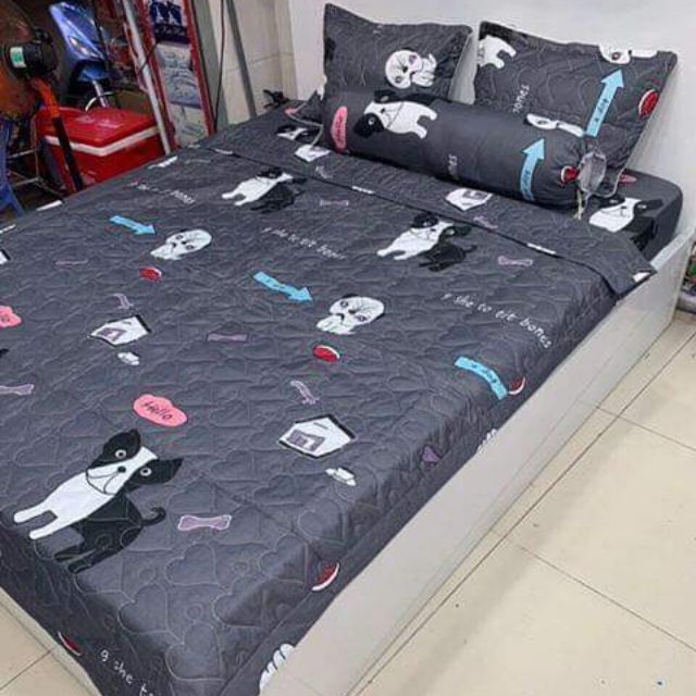(FreeShip MAX) Bộ Ga Và 2 Áo Gối Cotton Mẫu Chó Đốm