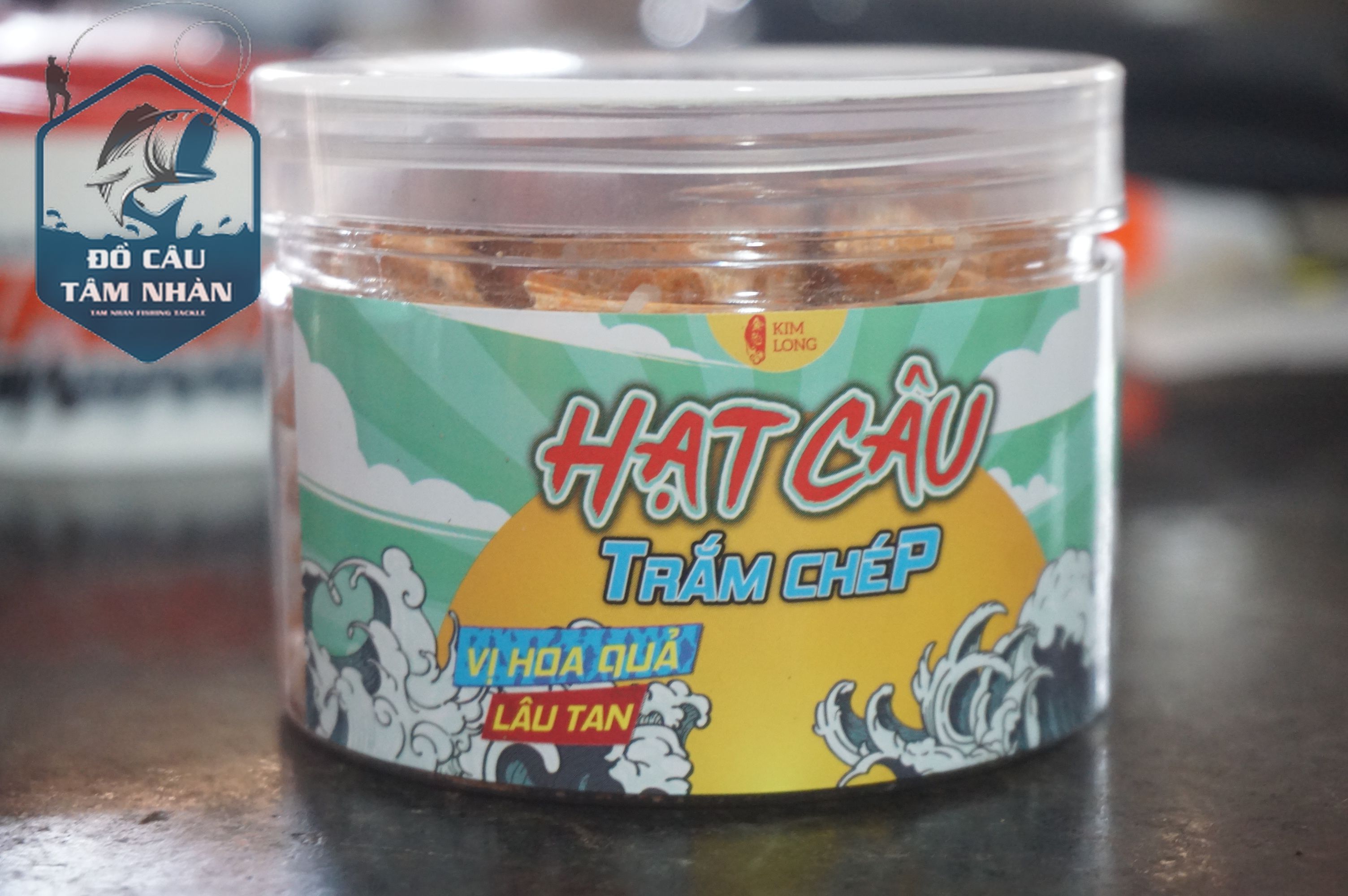 Mồi hạt câu Kim Long chuyên câu cá Trắm và Chép. Có 2 mùi.