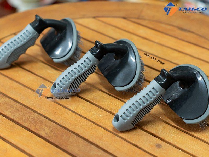 [HCM]Cọ chà vệ sinh lốp xe TAHICO