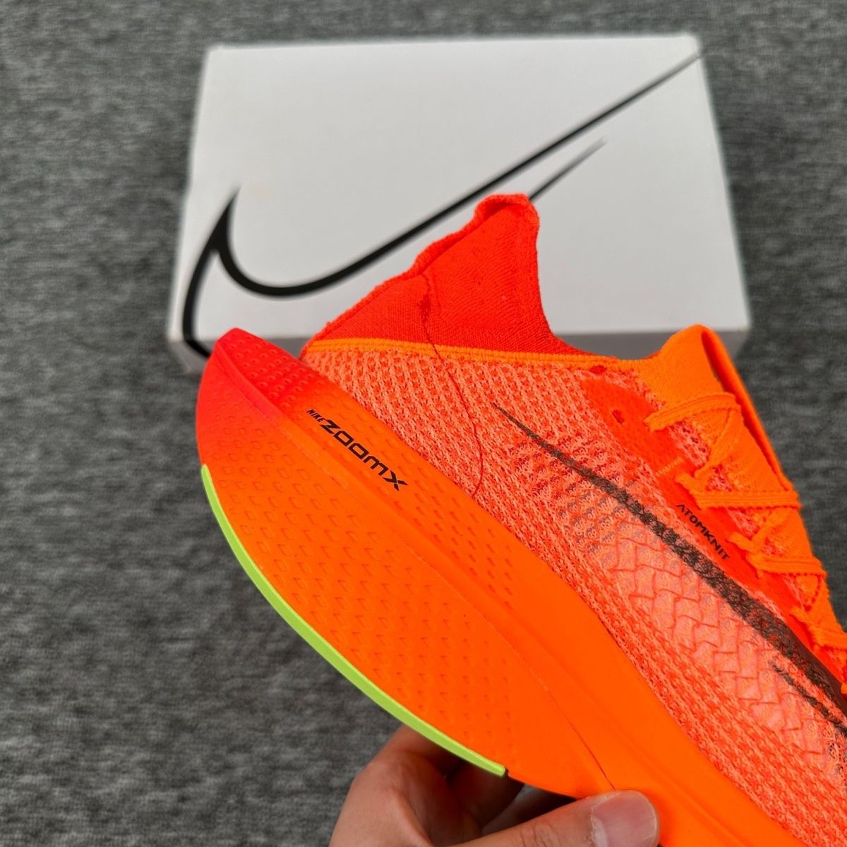 ΝΙΚΕ Alpha- fly- Next- 2.0 Giảm Chấn Trọng Lượng Nhẹ Thoáng Khí Giày Chạy Bộ Nam Thời Trang Giày Chạy Bộ Thể Thao Thông Thường Màu
