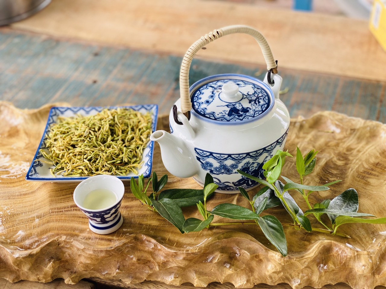 Trà Kim Ngân Hoa