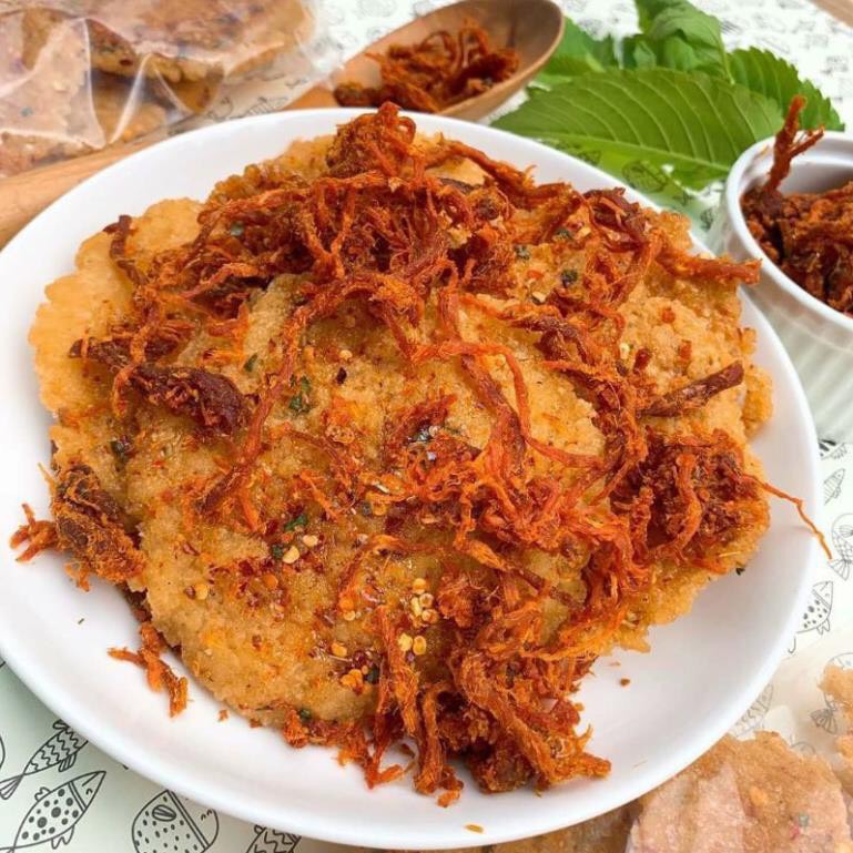 Cơm cháy lắc khô bò 35k/ lọ 300g