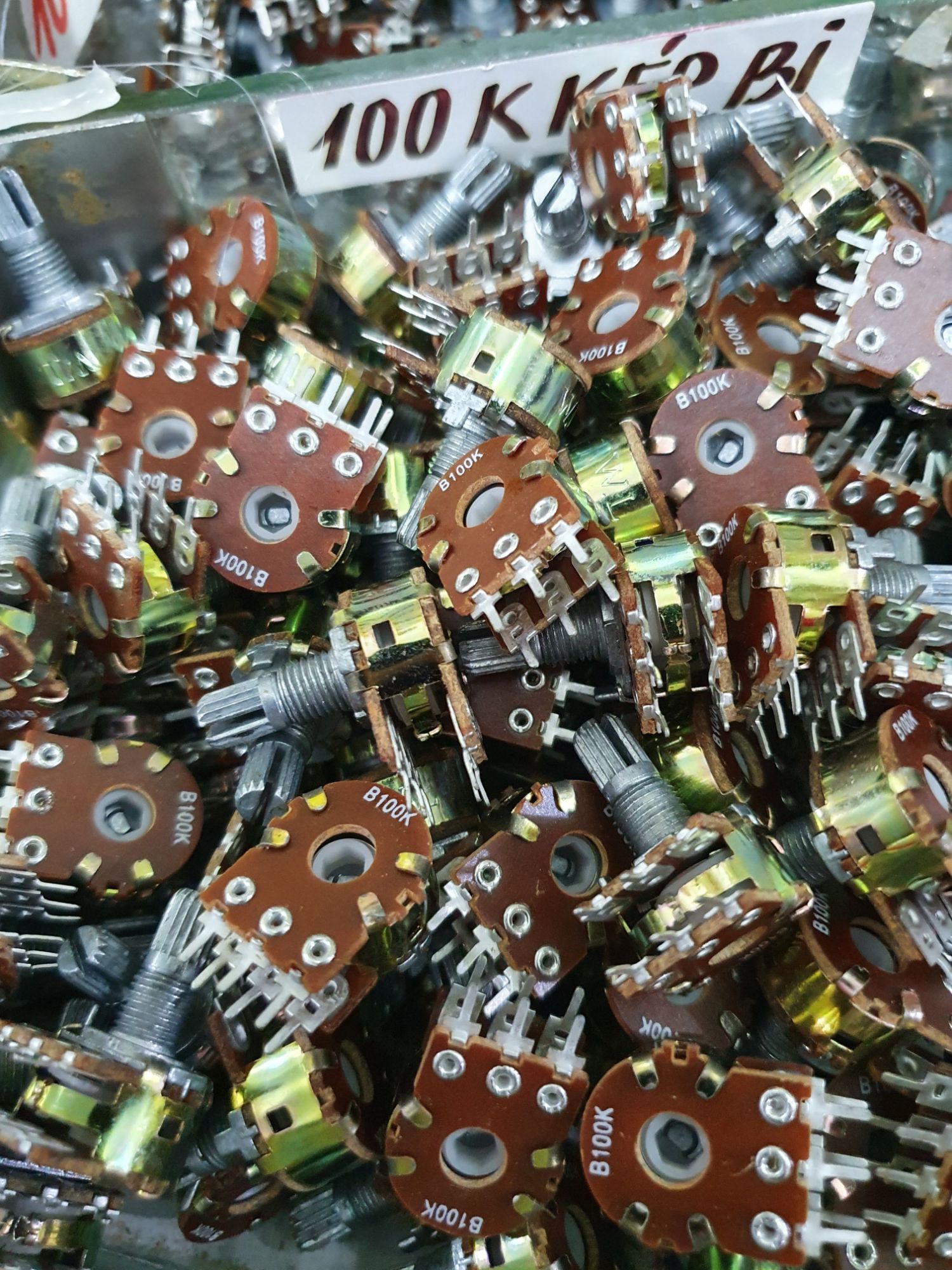 10 chiếc chiết áp 100k kép bi