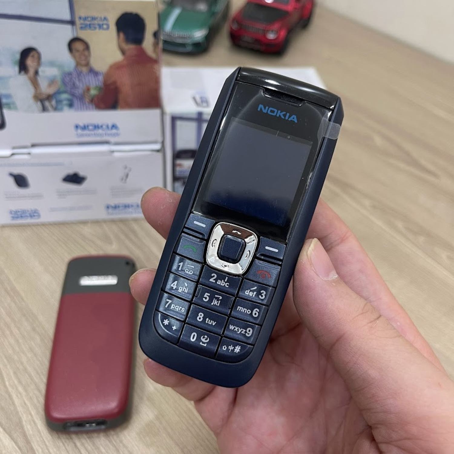 Điện thoại Nokia 2610 FullBox - Có đủ pin và sạc