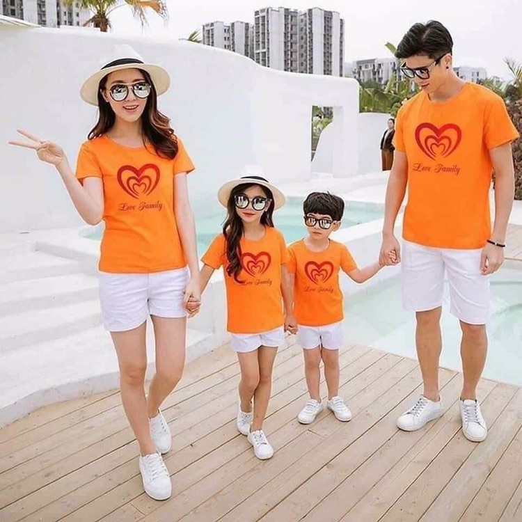 Áo gia đình 4 người- áo nhóm-lớp-đồng phục. chất cotton có hình thật khách xem. (giá 1 áo)
