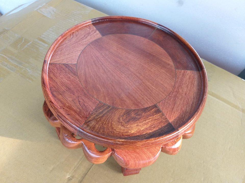 Đôn gỗ Hương cao 16cm mặt 24cm