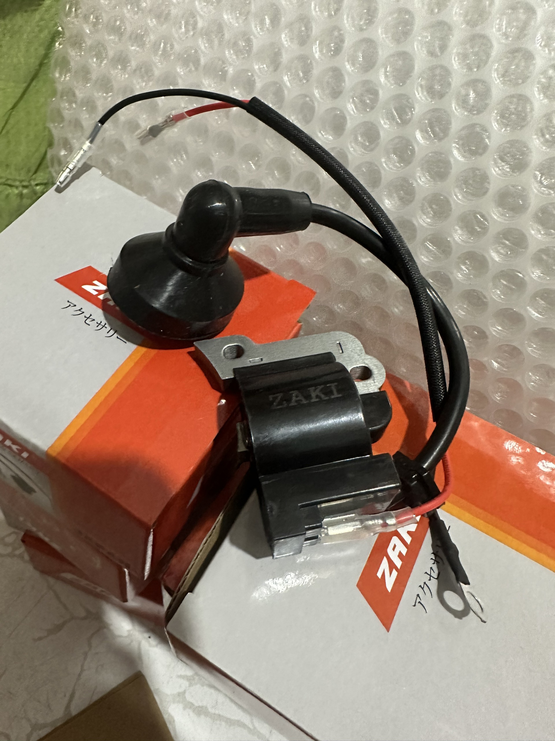 ( AIPU - TỐT) MOBIN ( IC) ĐÁNH LỬA DÙNG CHO MÁY CẮT CỎ 260. 1 CHÂN.