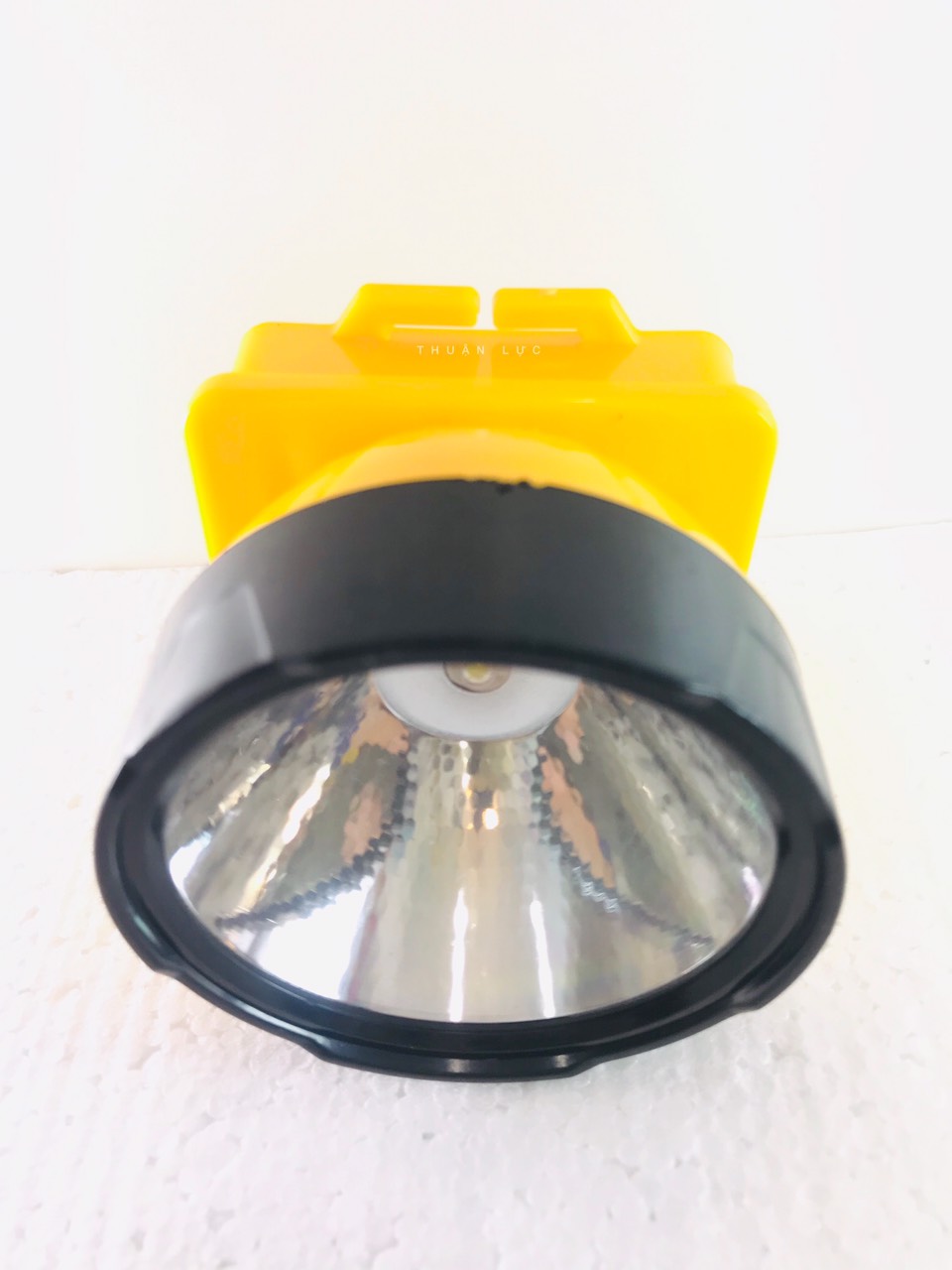 Đèn đội đầu pin rời AA 8068 . đèn đội đầu siêu sáng dùng pin