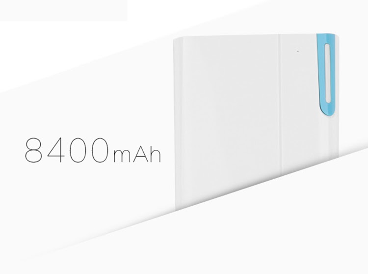 Pin sạc dự phòng ARUN Y39 8400mAh AT90 (Trắng)