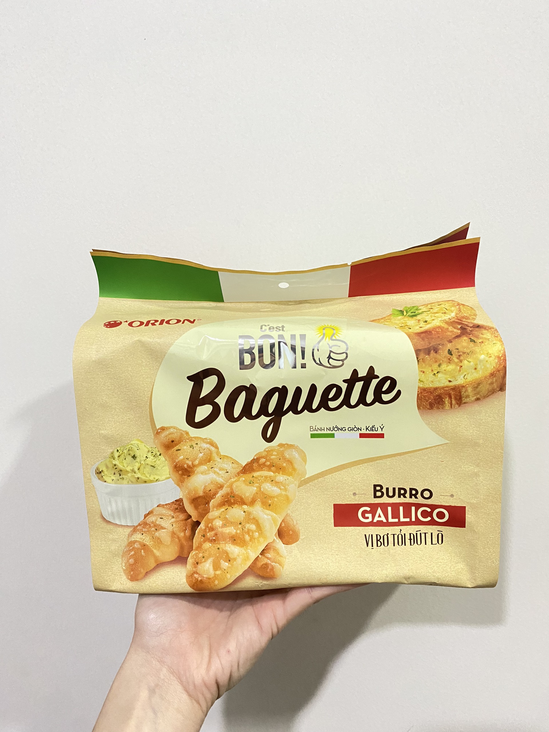 Bánh Nướng Giòn C est Bon Baguette Vị Bơ Tỏi Đút Lò Túi 5 gói