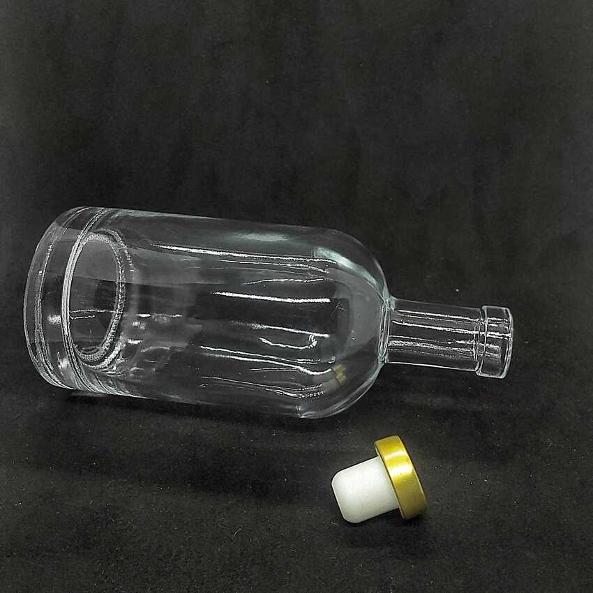 Glass bottle 500ML – CYLINDER shape VOD-KA design – 1 bottle (C11 pattern)