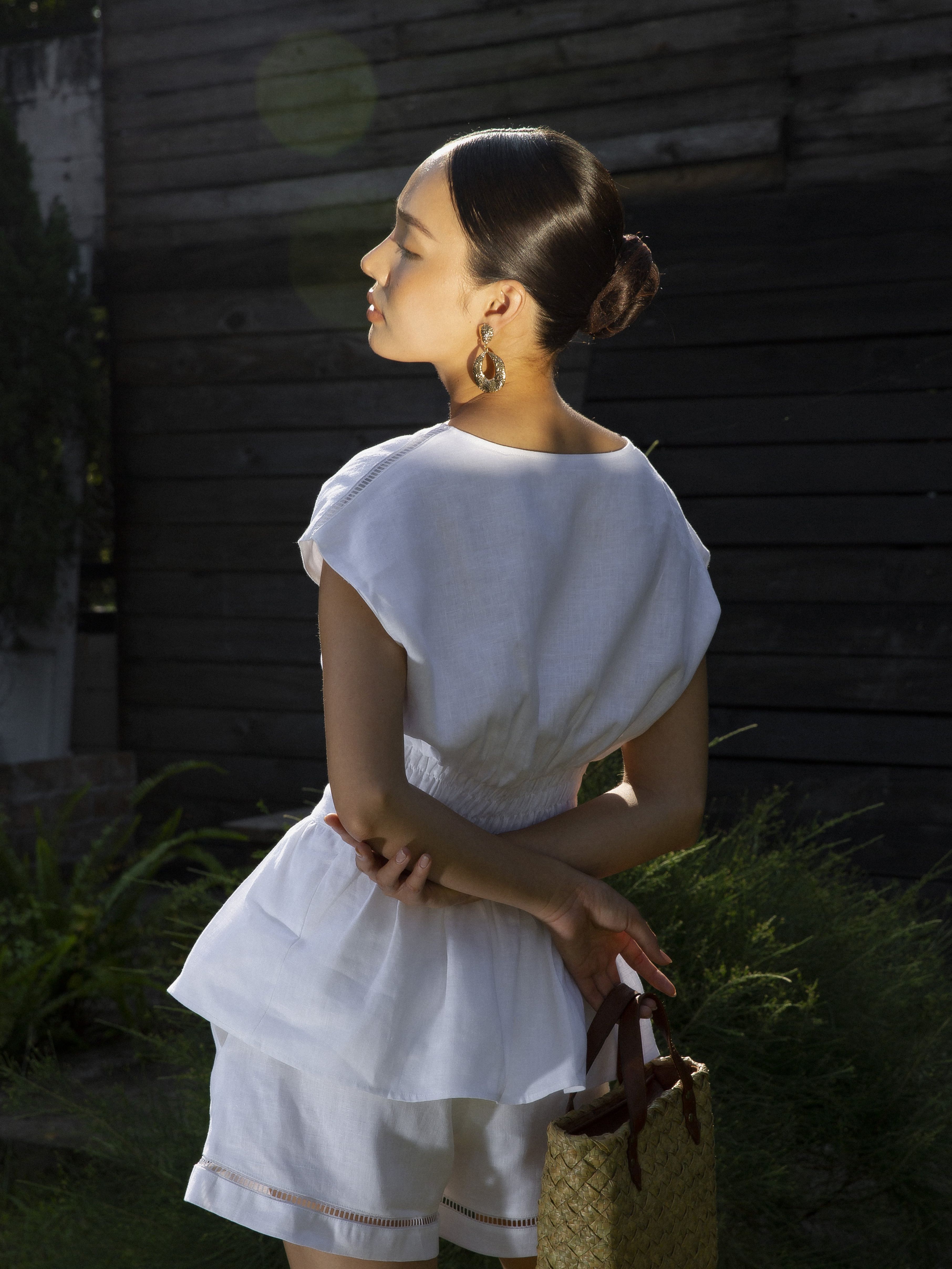 Áo linen nhún eo - YV LE & CO