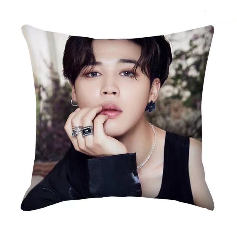 Gối in hình các thành viên BTS