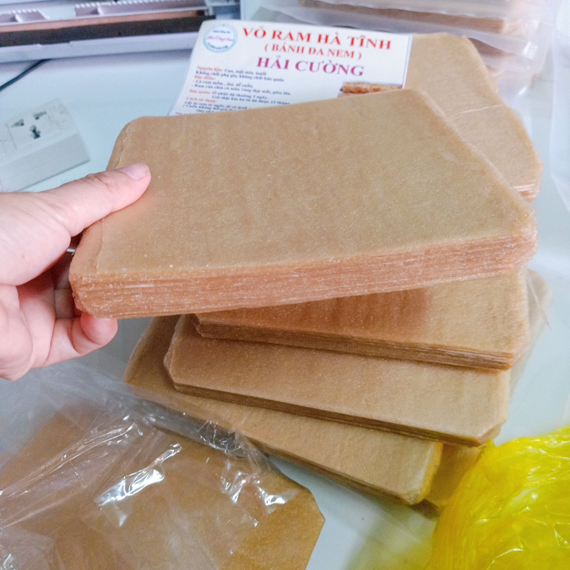 Bánh ram Hà Tĩnh (loại đặc biệt)