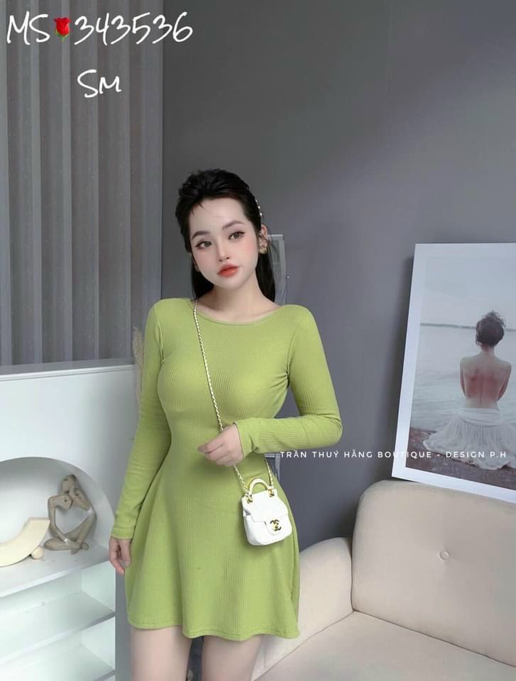 Đầm hở lưng tay dài - đầm xoè By candystyle