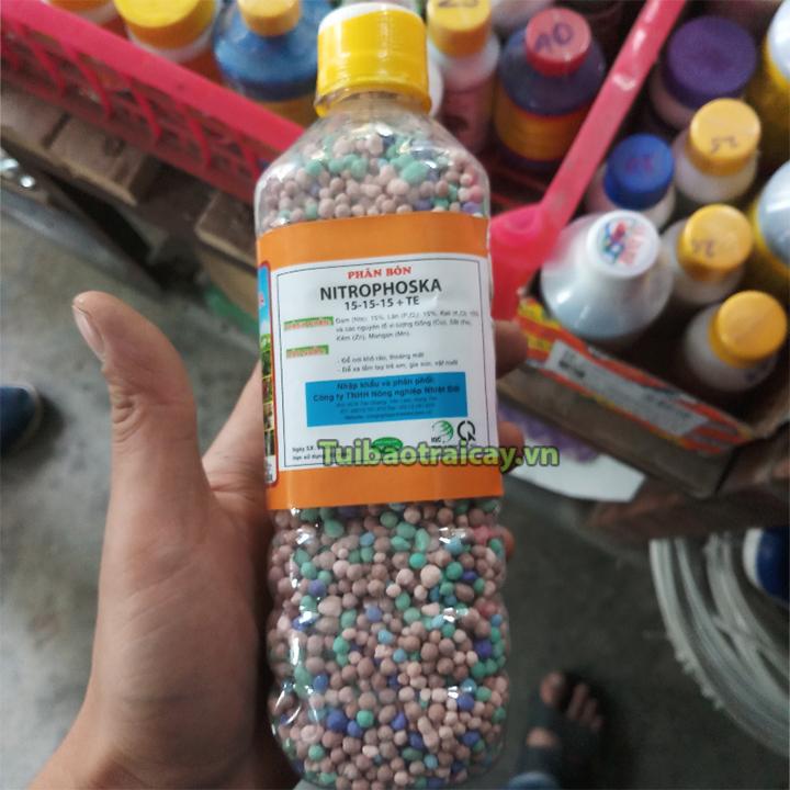 Phân bón thúc Nitrophoska cho hoa, cây cảnh