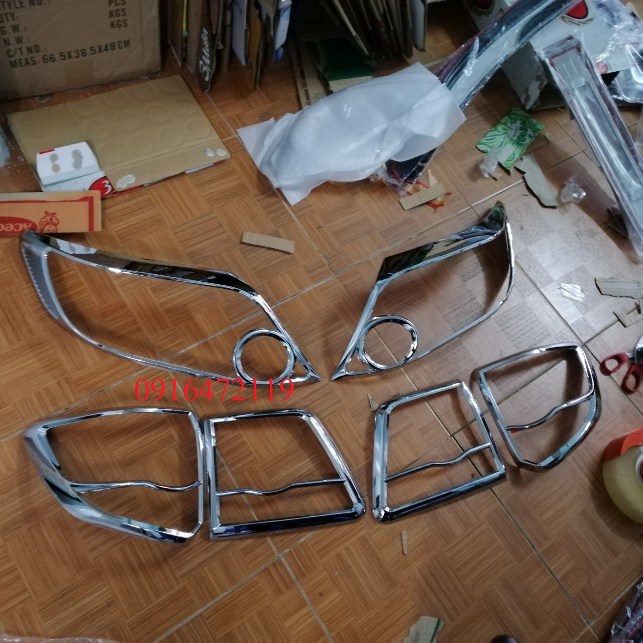 Bộ ốp viền đèn pha và hậu mạ crom theo xe Toyota Fortuner 2013-2016 (Phom cũ) mẫu mới