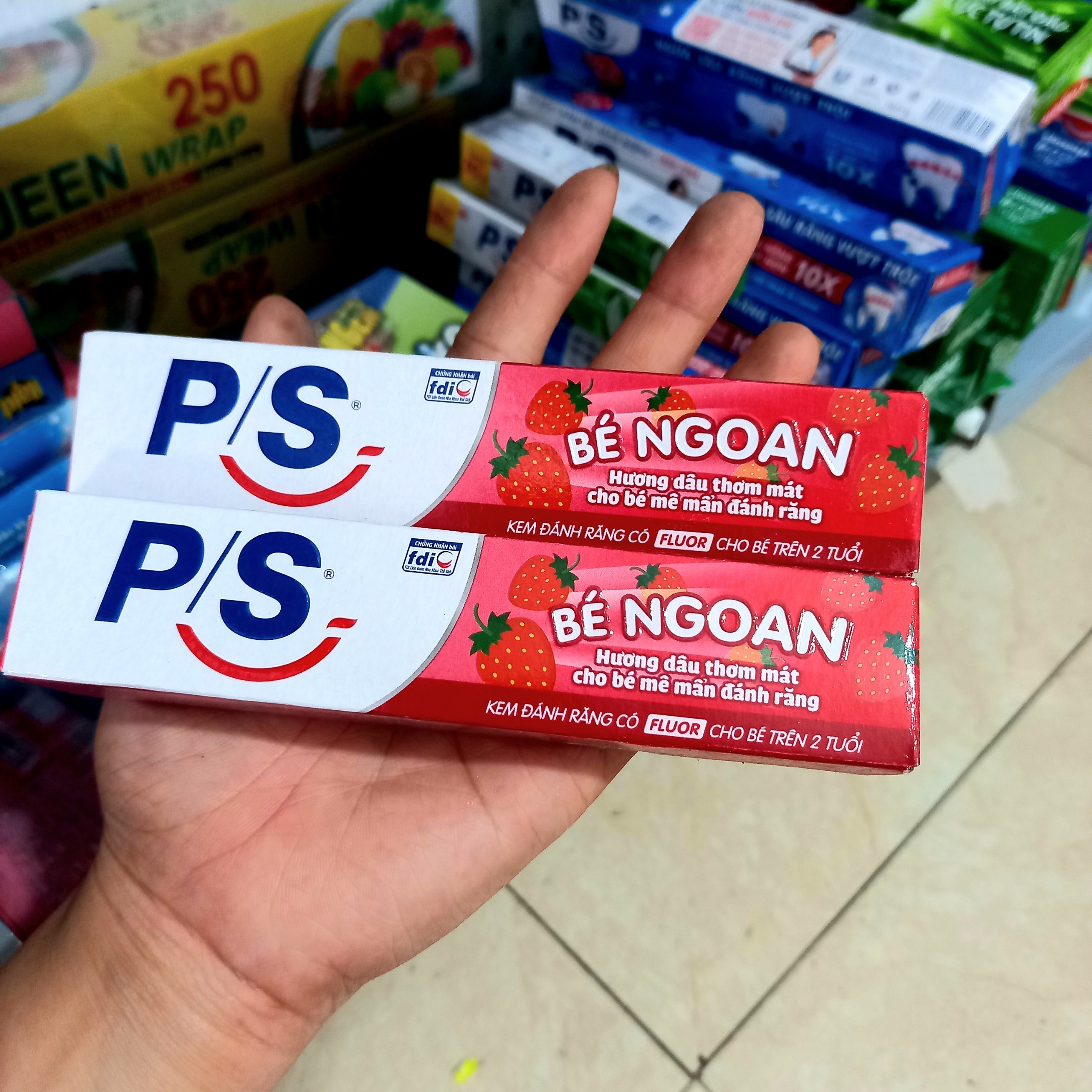 Kem Đánh Răng P/S Bé Ngoan 35g