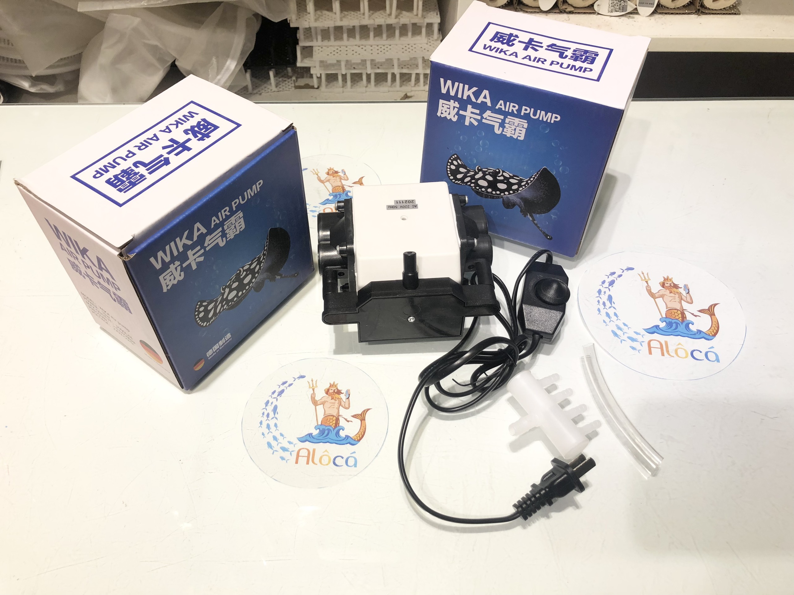 Máy bơm, sục khí oxy WIKA AIR PUMP (PJ-01-10W) cho bể cá cảnh.