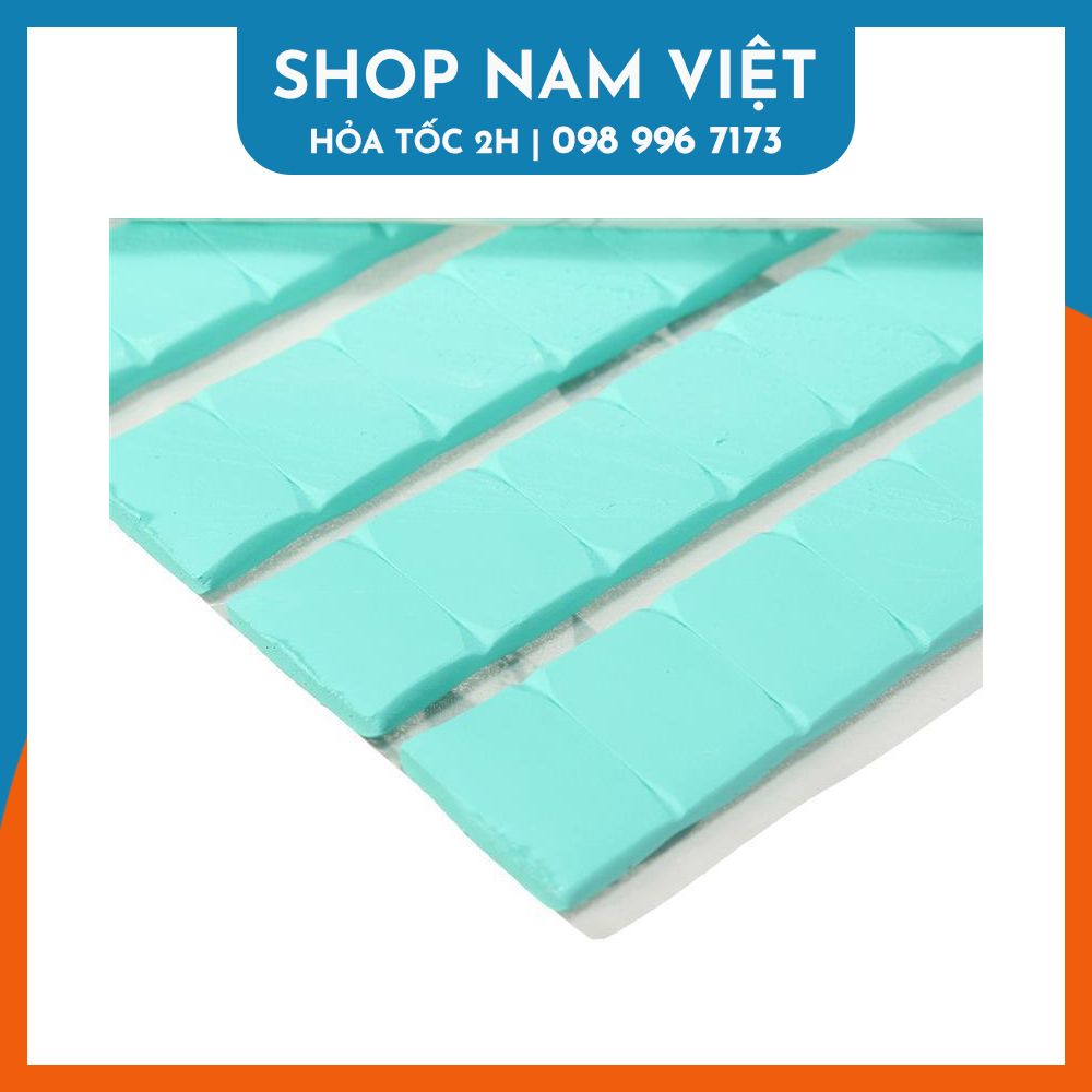 Keo Đất Sét Đa Năng dùng để dán móng, cố định đồ vật