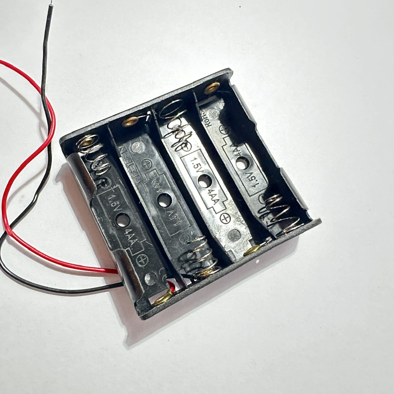 Đế Pin 1, 2, 3,4 pin lắp Pin 1.5V AA , AAA