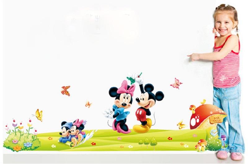 Decal dán tường chuột Mickey