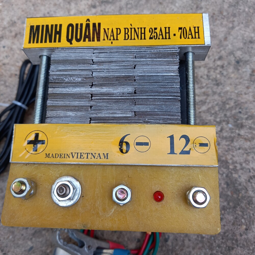 Sạc bình ac quy 12v từ 25Ah-70Ah
