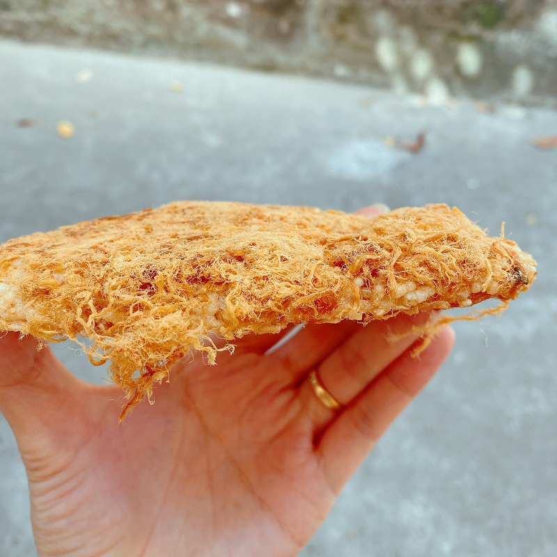 Cơm cháy chà bông siêu ruốc túi 500g, size 30cm