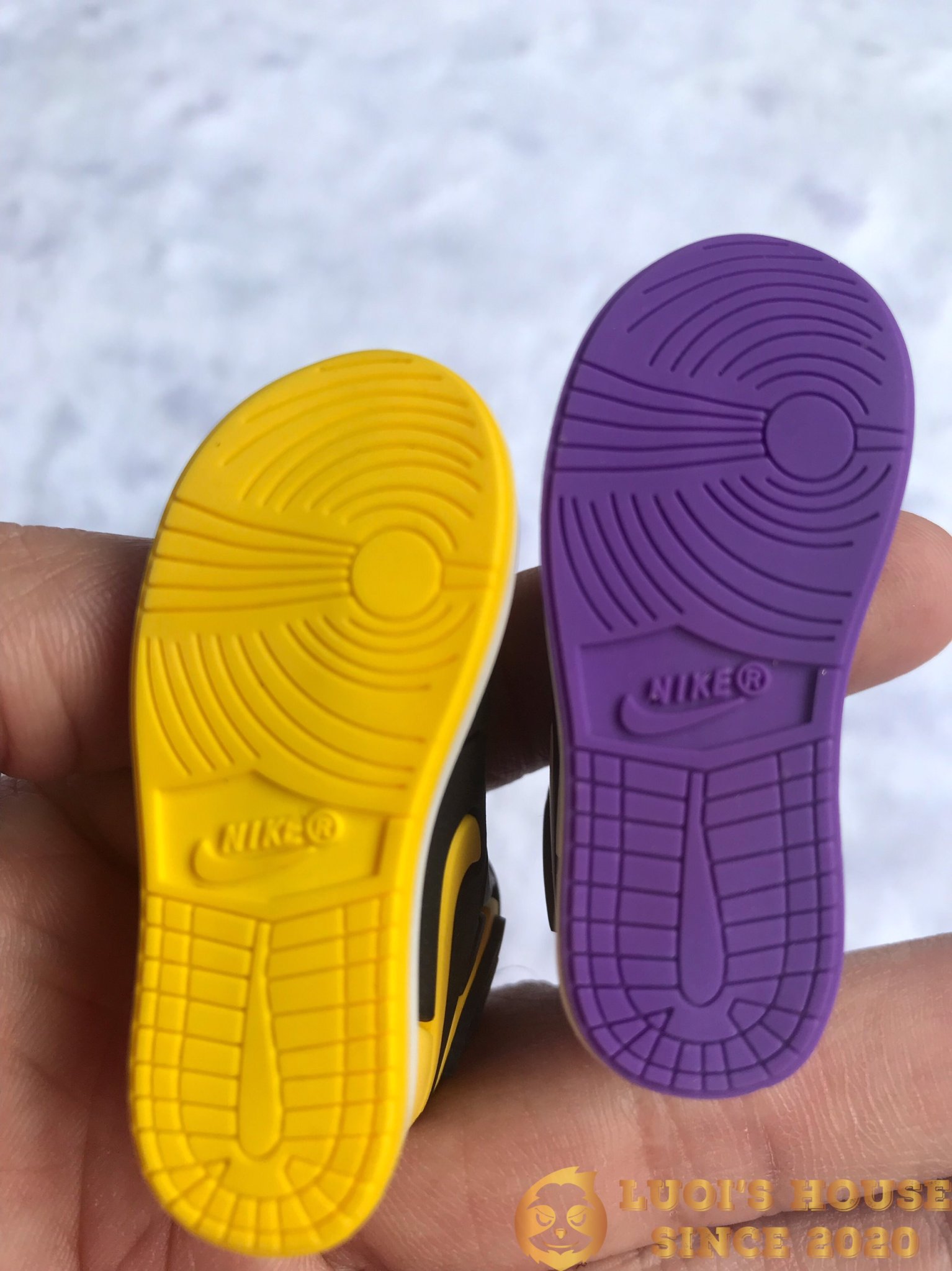 Mốc khoá SNEANER 3D Hình Giày Nike