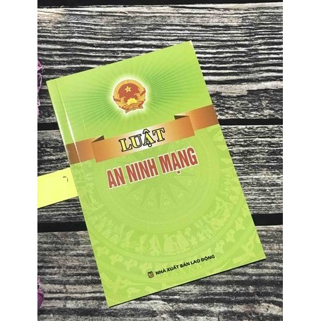 Sách Luật An Ninh Mạng (Nhà Sách Pháp Luật)