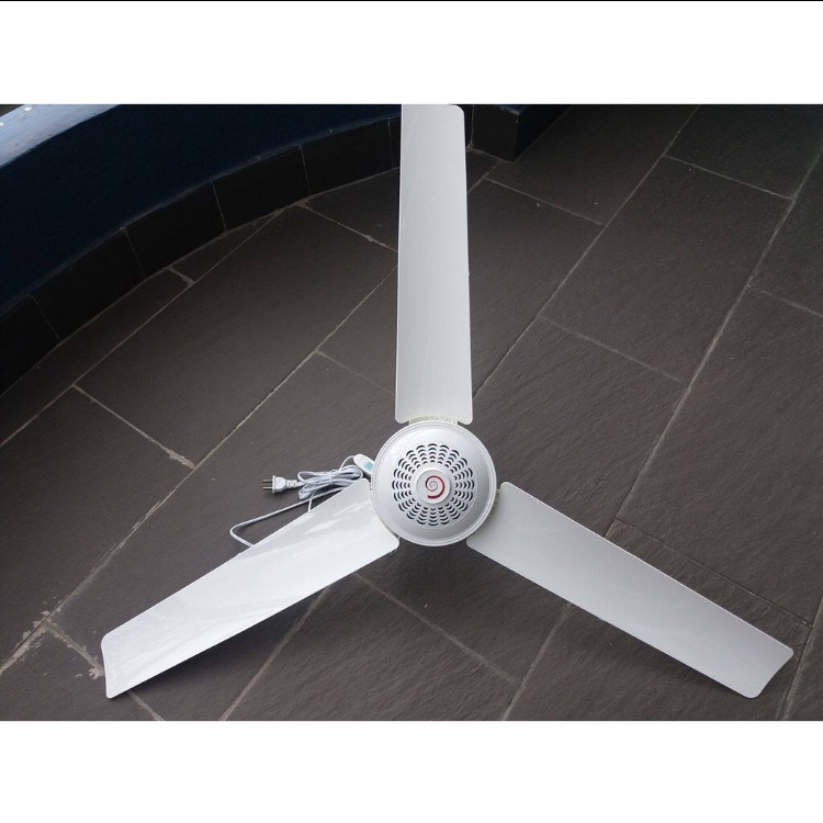 Quạt trần mini size lớn ba cánh dài 45cm