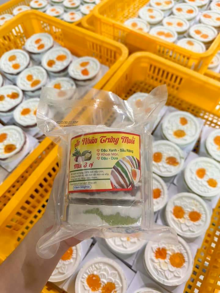 Bánh in Nhân Trứng Muối