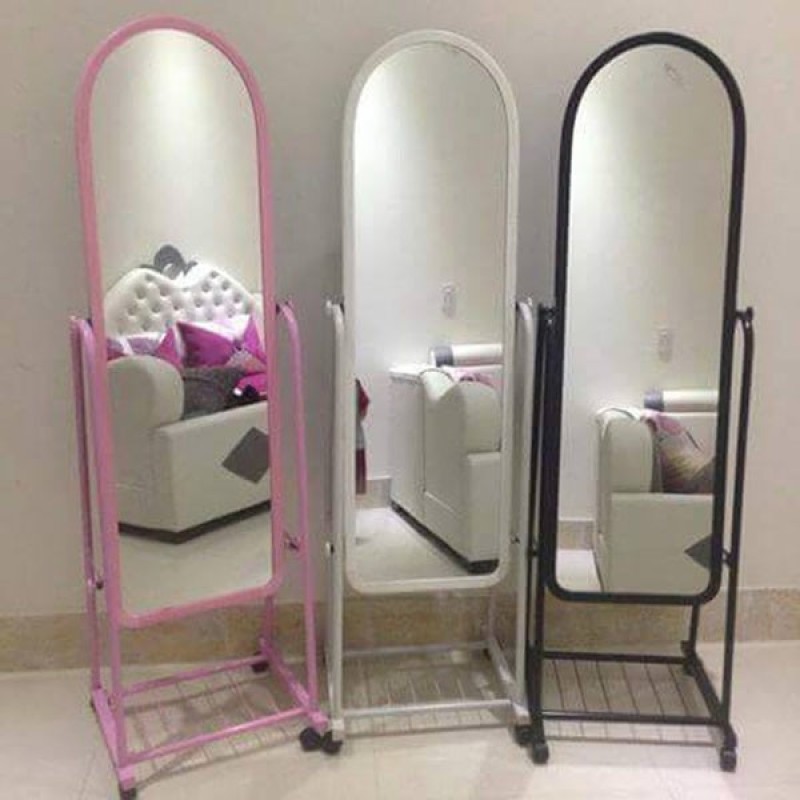 Gương lớn soi toàn thân  có 3 màu đen , hồng và trắng di động