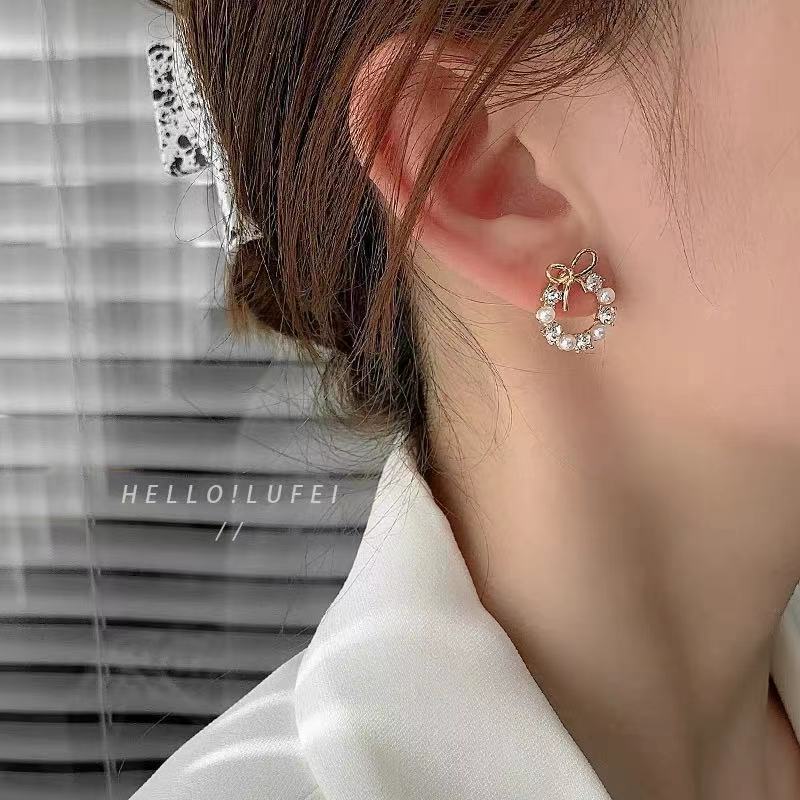 Bông tai nữ Hình nơ phối tròn dễ thương kết hợp cá tính Hàn quốc mẫu mới BT08 bluehope