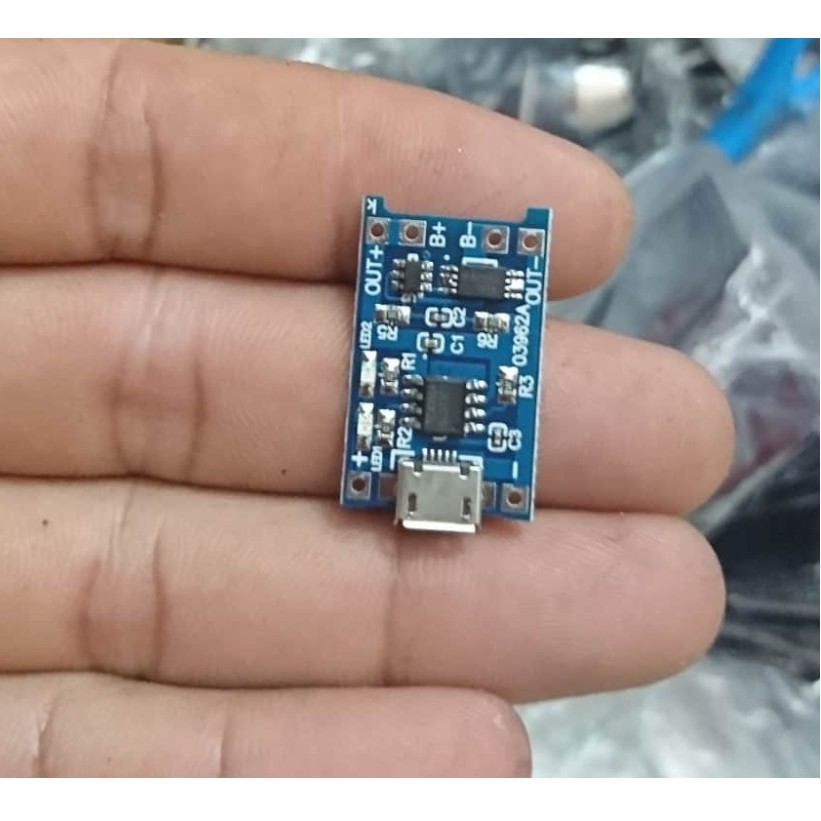 Mạch sạc 1s pin li-ion 18650 tp4056 v2 .
