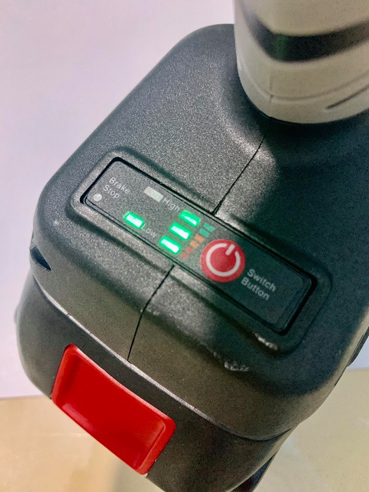 máy siết bulong hitachi 88v 1  pin