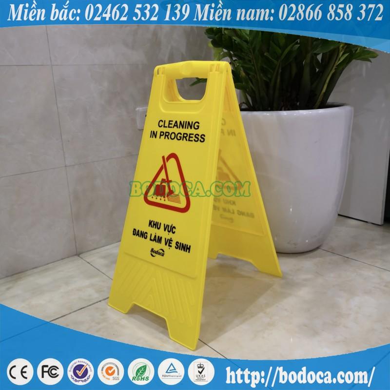 [HCM]Biển cảnh báo đang làm vệ sinh Bodoca