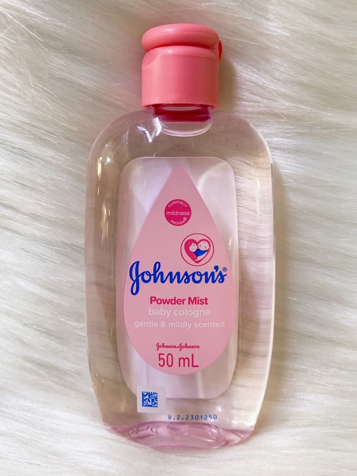 Nước Hoa Johnson Baby Power Mist Hương Phấn Hoa (C/50Ml)