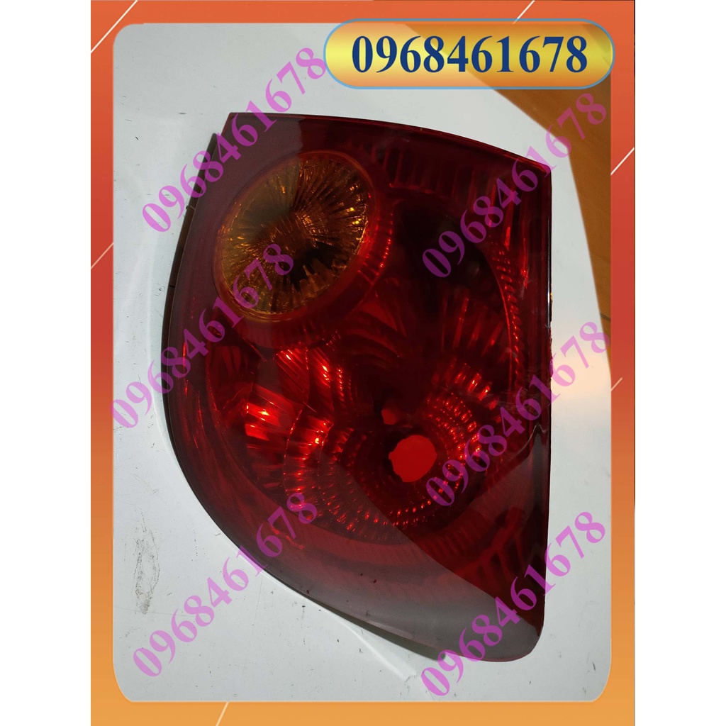 Đèn hậu Altis đời 2001-2005 : Miếng ngoài