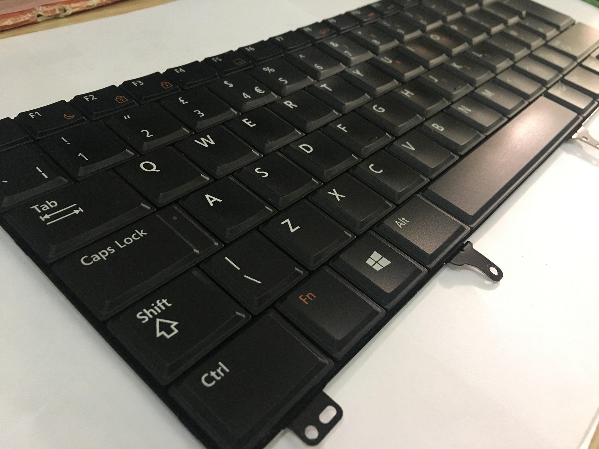 Bàn phím laptop Dell Latitude E6420E6320 E5420 XT3 - Keyboad Dell