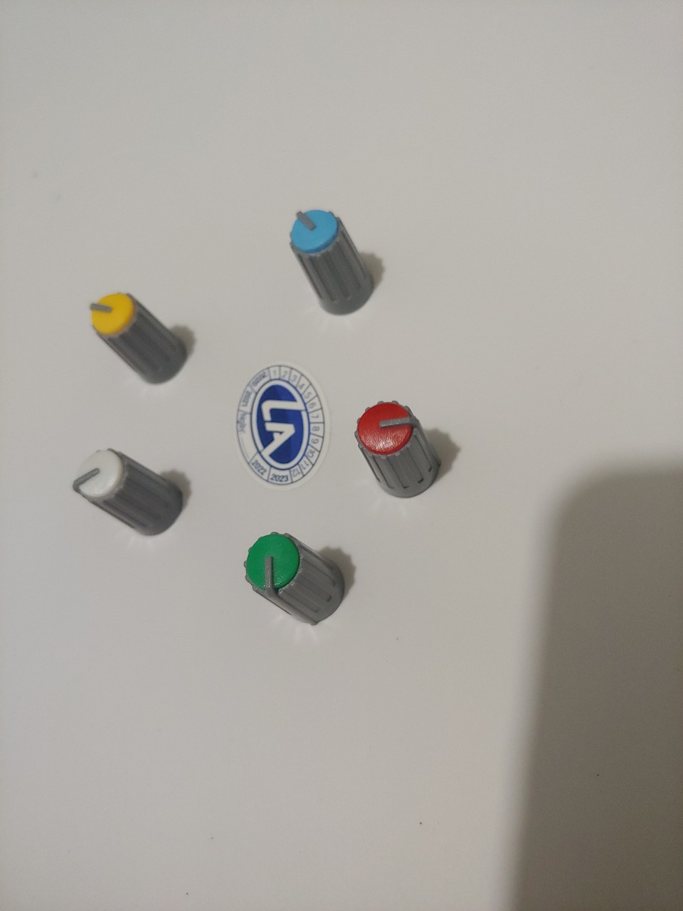 nút mixer chặt góc giá 1 cái
