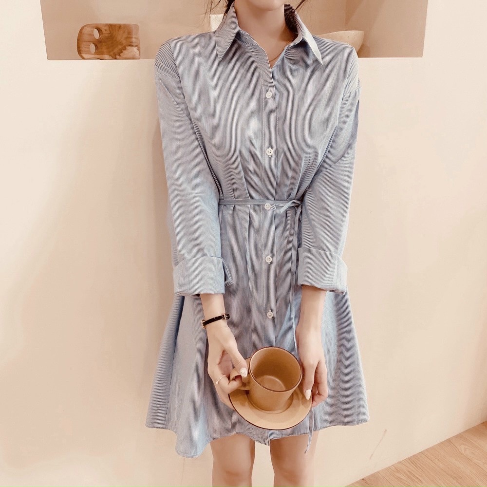 Đầm sơ mi xoè sọc đen
