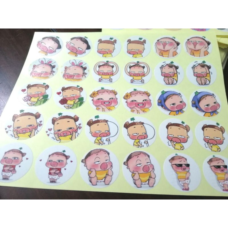 30 miếng dán stickers hình QUỲNH AKA
