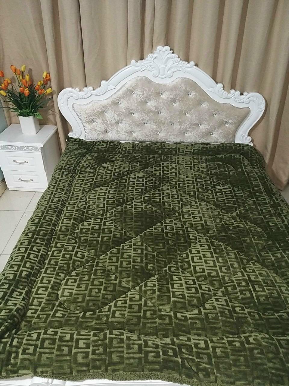 chăn đắp mùa đông , chăn lông cừu dày đắp mùa lạnh dày 3 lớp, nặng 3.5kg