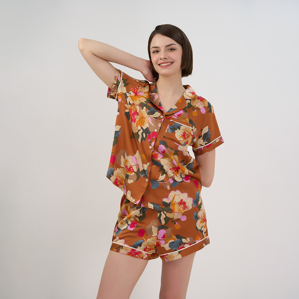 [Buy 3, Get 20% Off, Buy 2, Get 15% Off] Women's Satin Vinyl Shorts Set Bss108W22