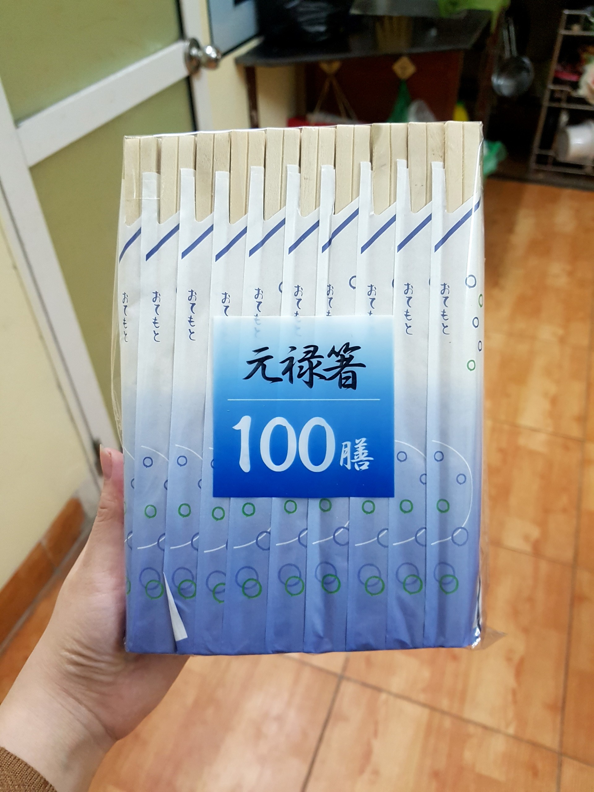 Đũa gỗ dùng 1 lần xuất Nhật 100 đôi 1 gói