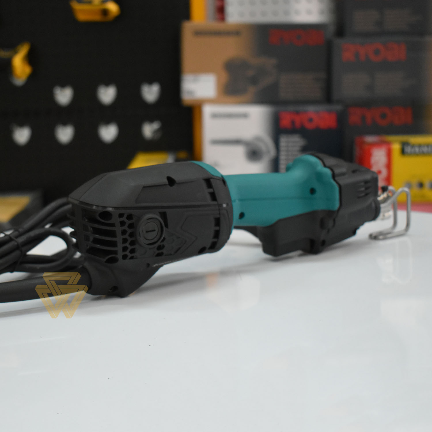 [Trả góp 0%]Máy Cưa Kiếm 210W Ryobi RJK-110
