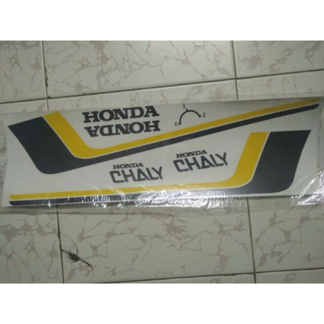 Bộ tem honda Chaly màu vàng hàng nhập Thái Lan