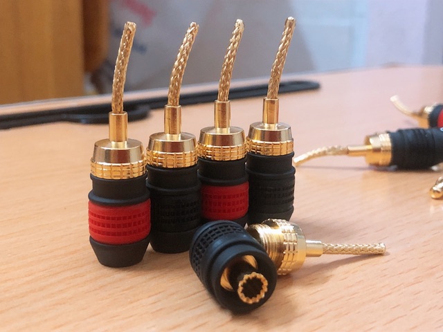 Jack loa mỏ chim mềm( đơn giá 1 chiếc)win 3804